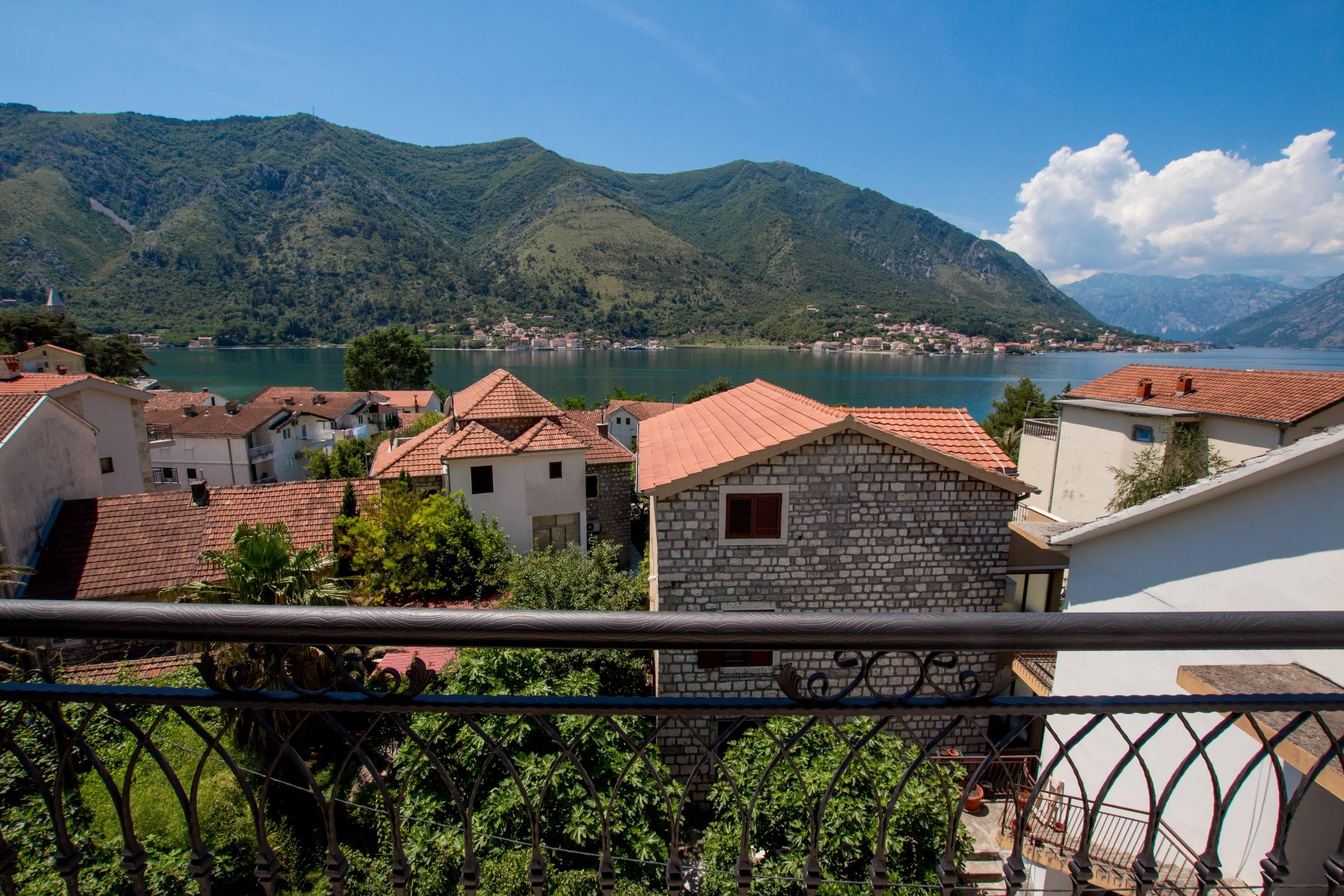 Hotel Alkima Kotor Exterior foto