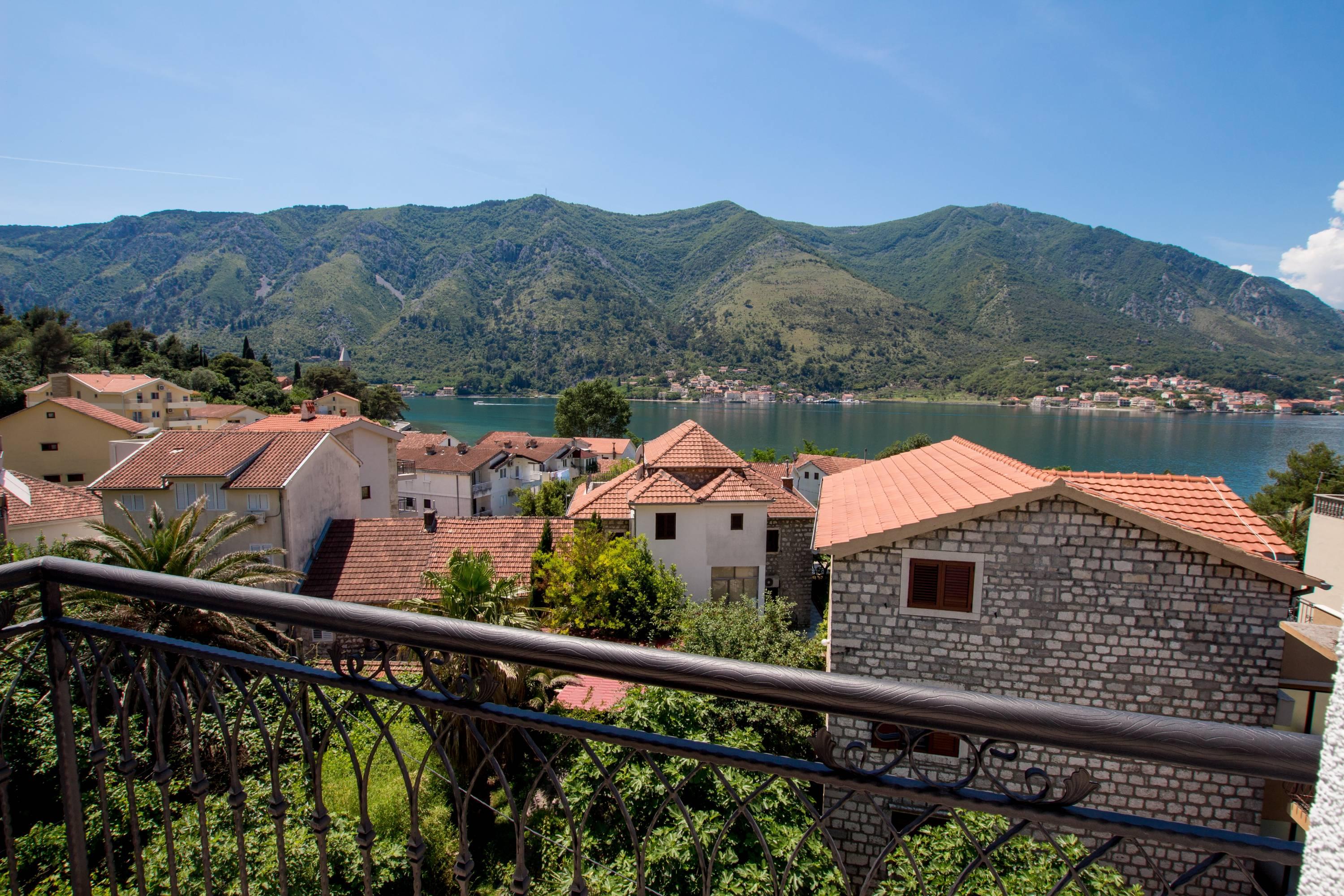 Hotel Alkima Kotor Exterior foto